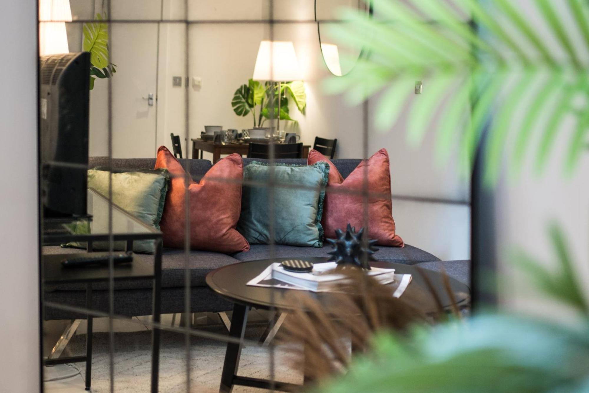 Apartmán Al Central-Soho-Chinatown-Coventgarden-Cozy-Onebed Londýn Exteriér fotografie